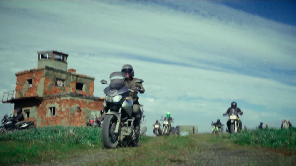 heading-north